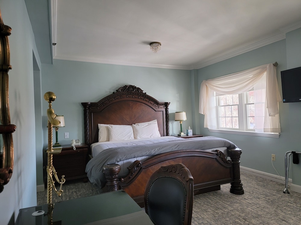 Deluxe Double Room, 1 King Bed 225