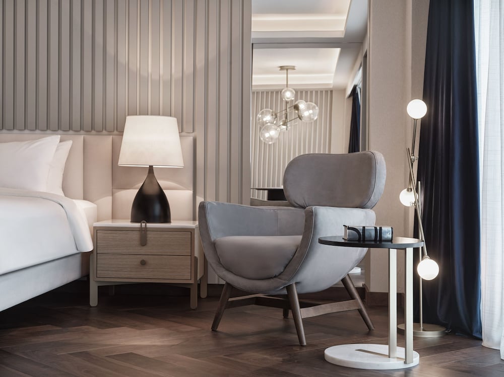 Grand Suite Acropolis with 1 King Bed