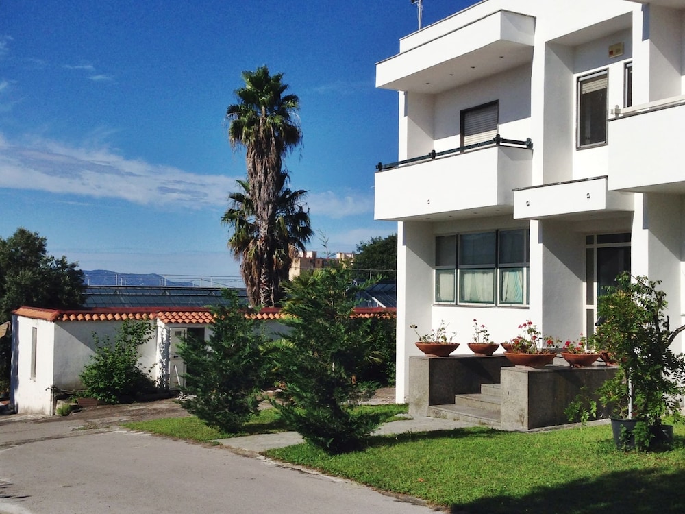 House photo 1
