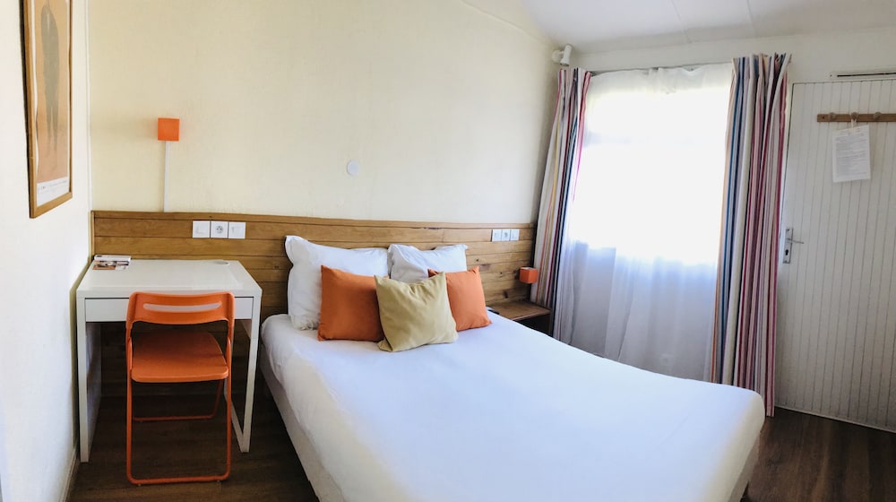 Comfort Quadruple Room, Garden View photo 3