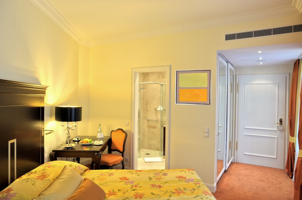 Comfort Single Room