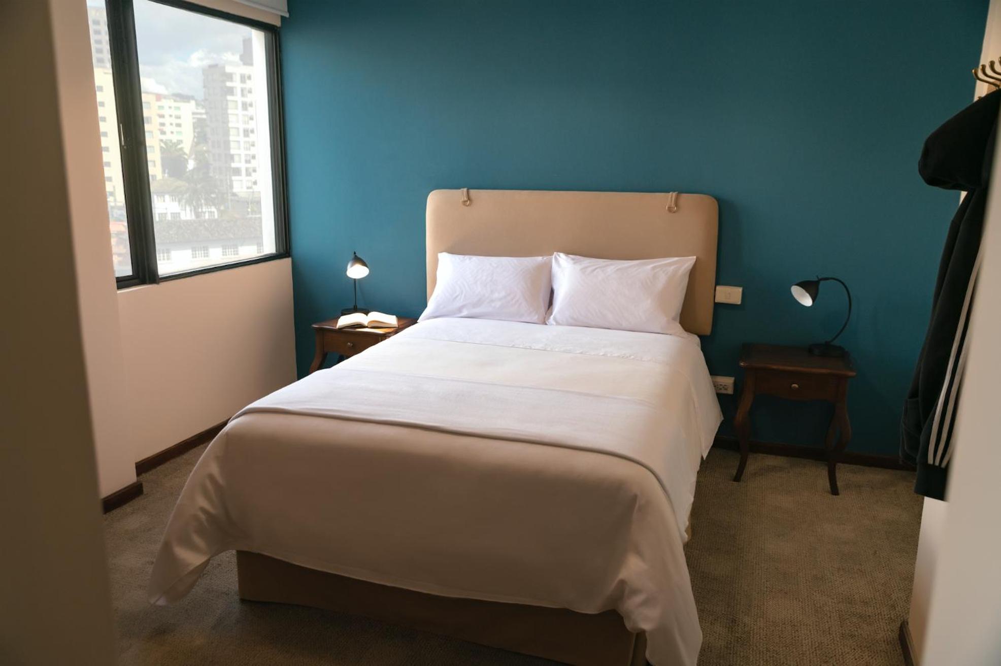  Small Double Room With Shared Bathroom photo 3