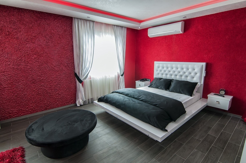 Exclusive Double or Twin Room photo 1