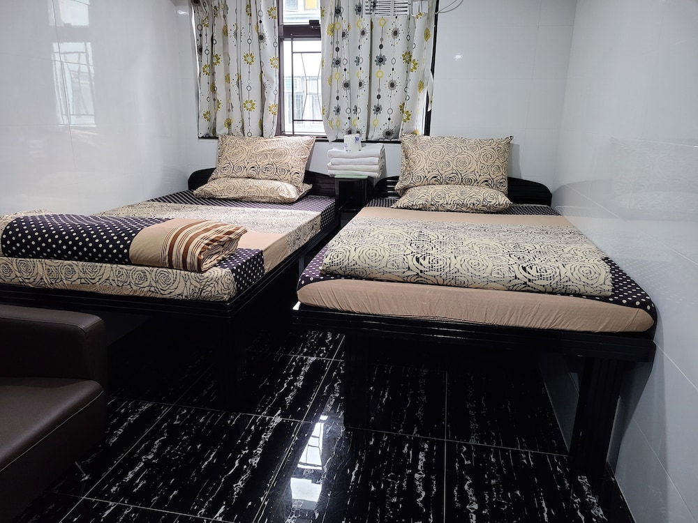 Deluxe Twin Room photo 2