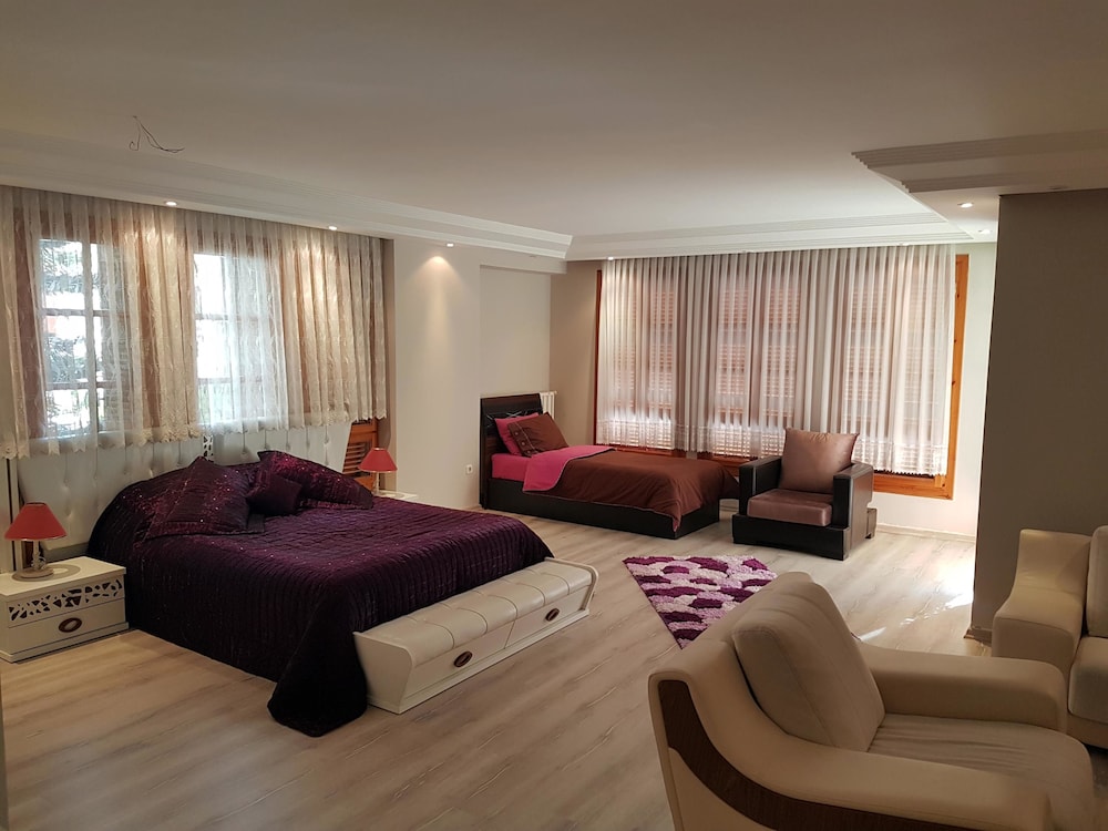 Deluxe Apartment, 2 Bedrooms, Kitchen photo 1