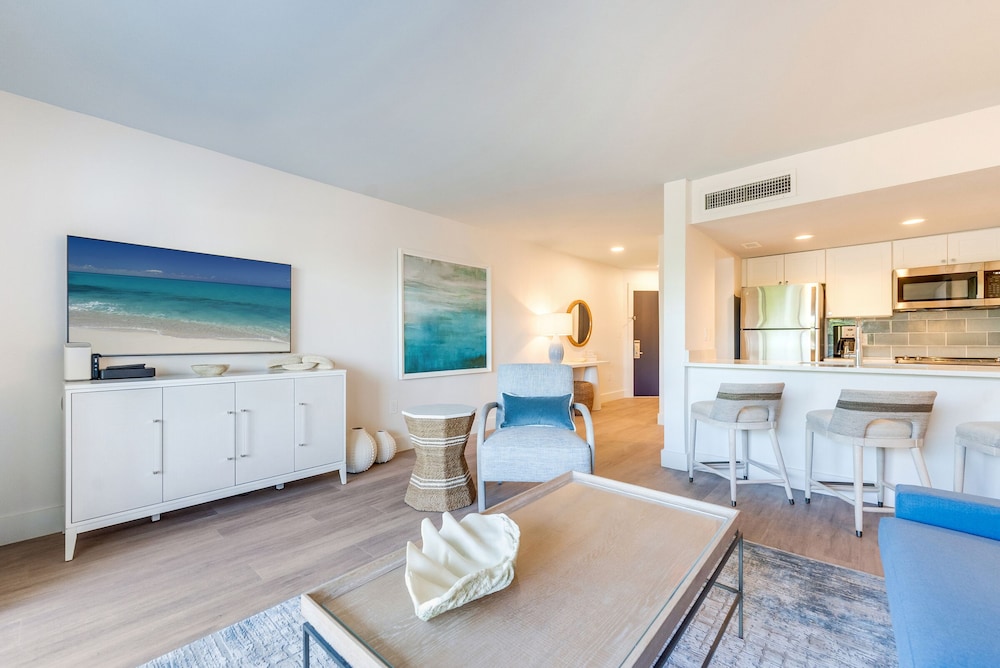 One Bedroom Tennis Villa Premier