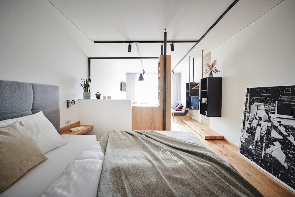 Basic Studio Suite