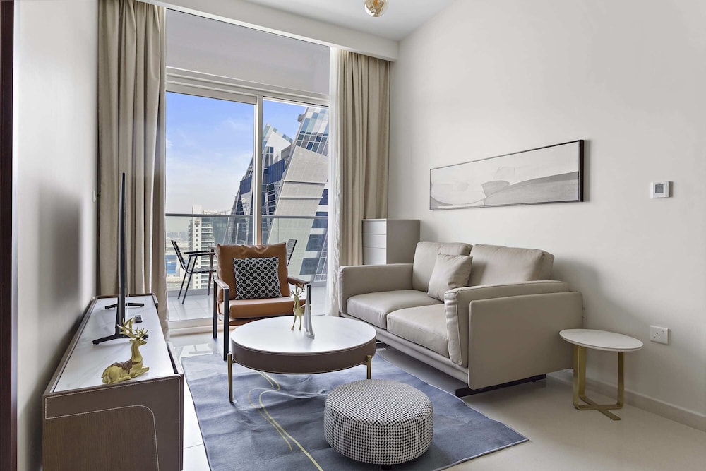 Vera Residences 2108 photo 1