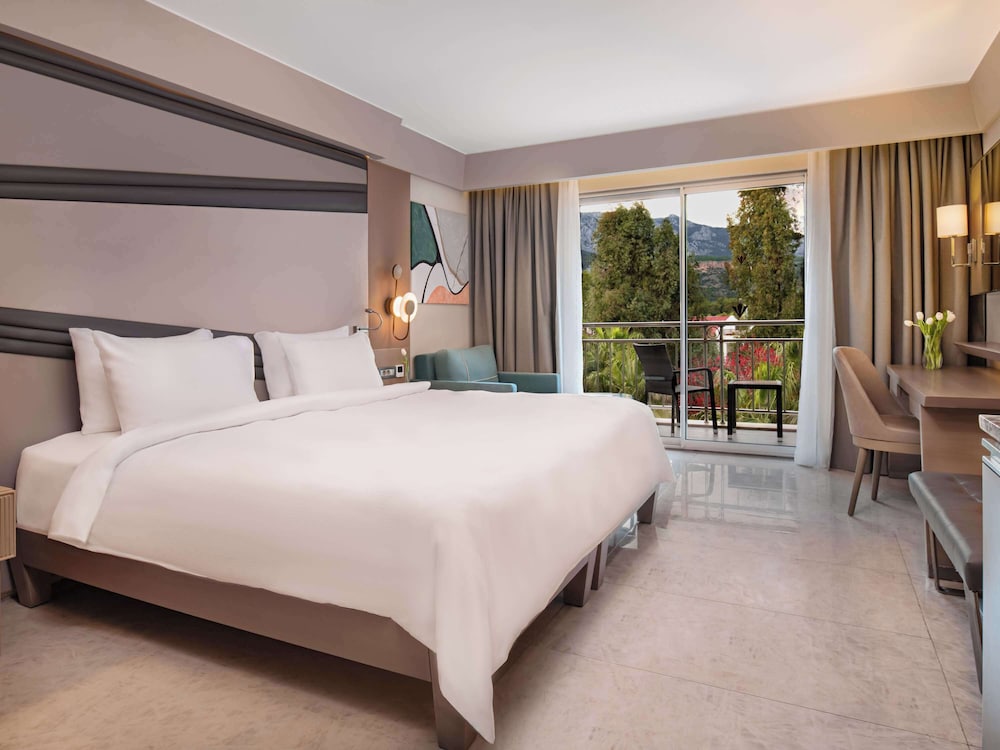 Deluxe Room Garden View