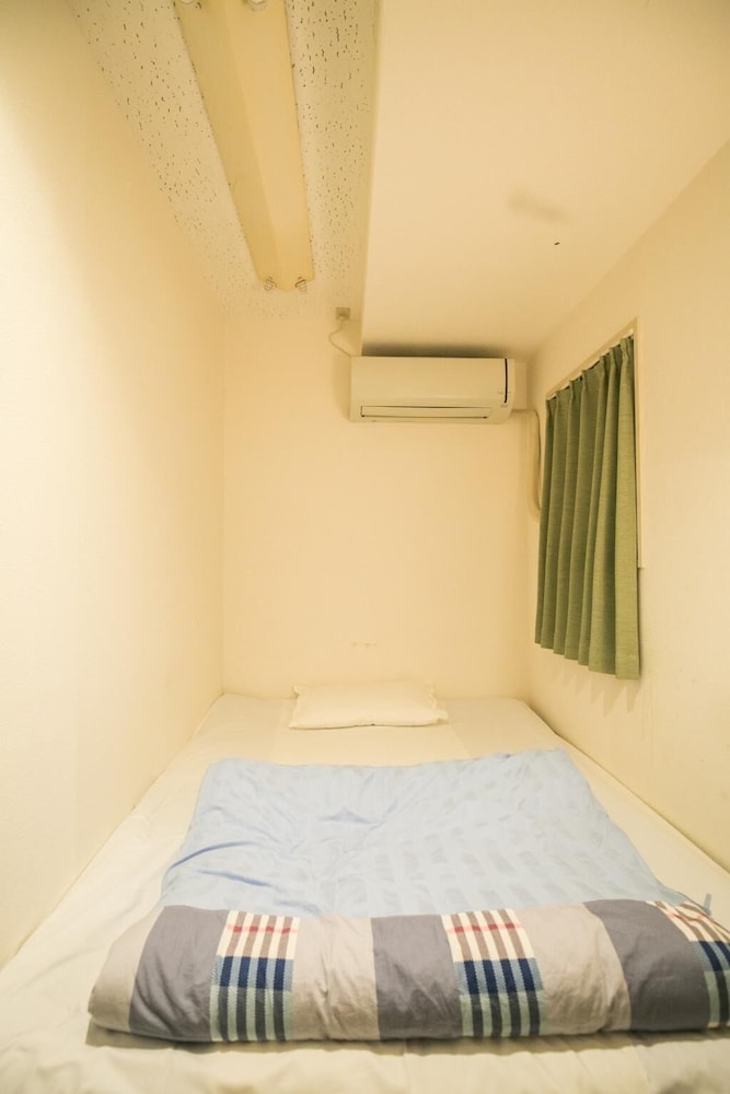 Basic Double Room