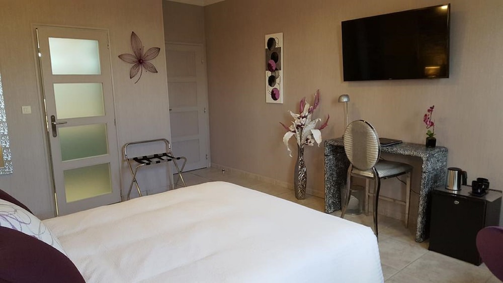 Double Room, Pool View (Chambre Design) - Photo 2