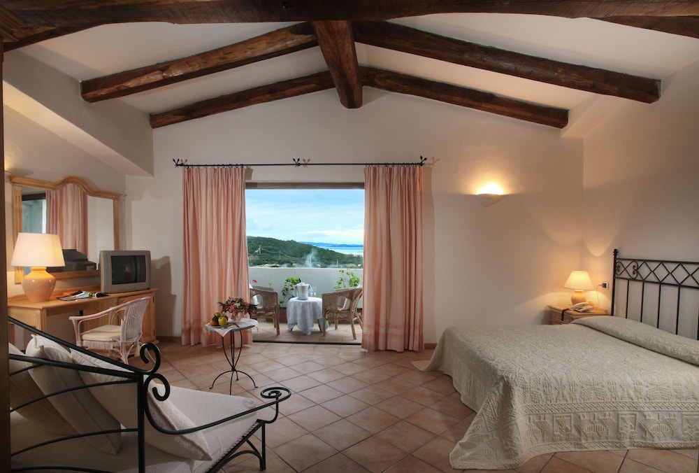 Executive Room, 1 Bedroom, Bathtub, Sea View