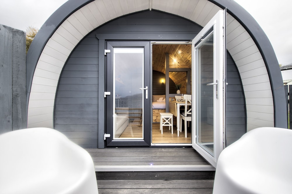 Luxury Beach Pod - Photo 10