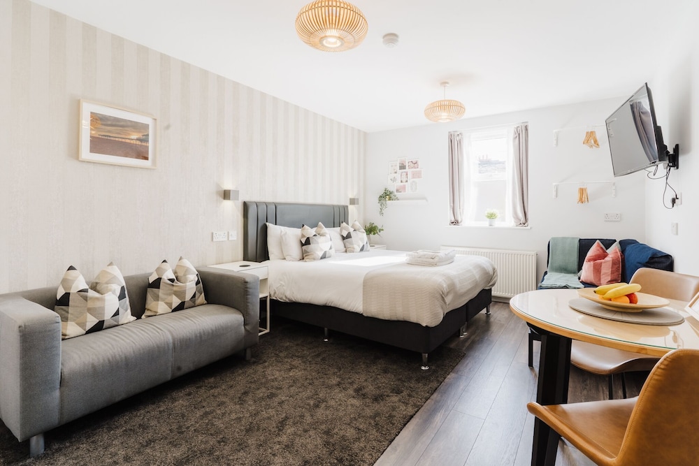 Signature Suite, Non Smoking, Kitchenette