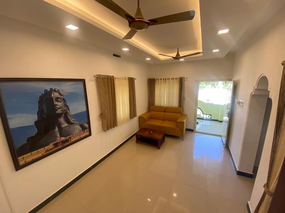 1 BHK Suite Room