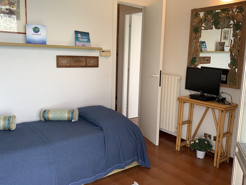 Apartment, 2 Bedrooms photo 3