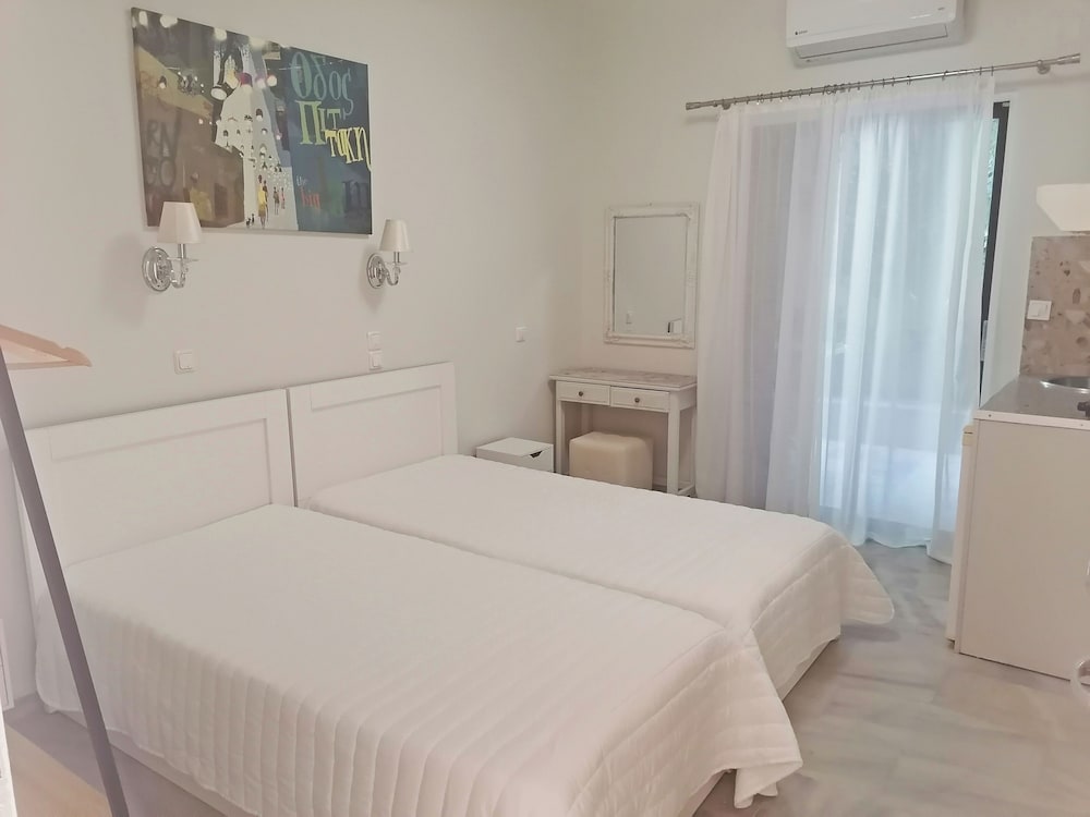 Comfort Studio, 2 Twin Beds