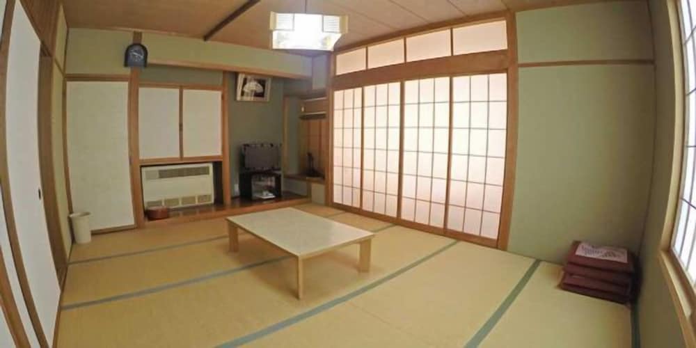 Deluxe Japanese Style Room