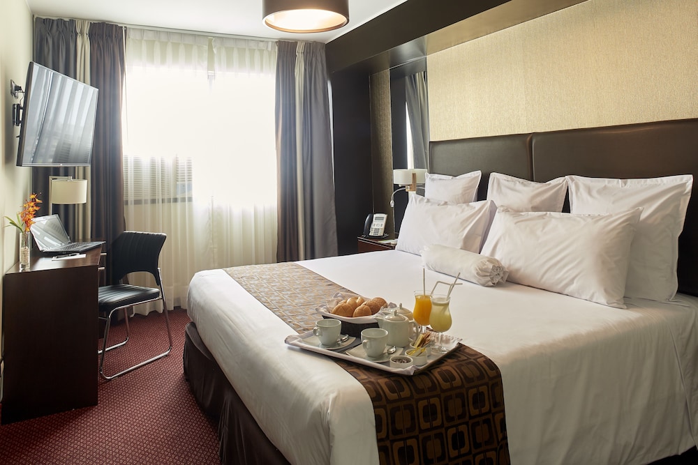 Superior Junior King Room photo 1