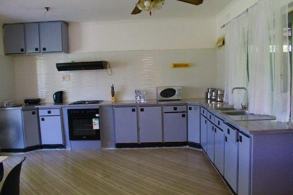 Apartment photo 3