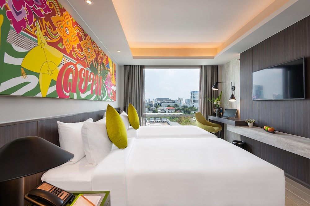Premier City View Twin Room photo 2