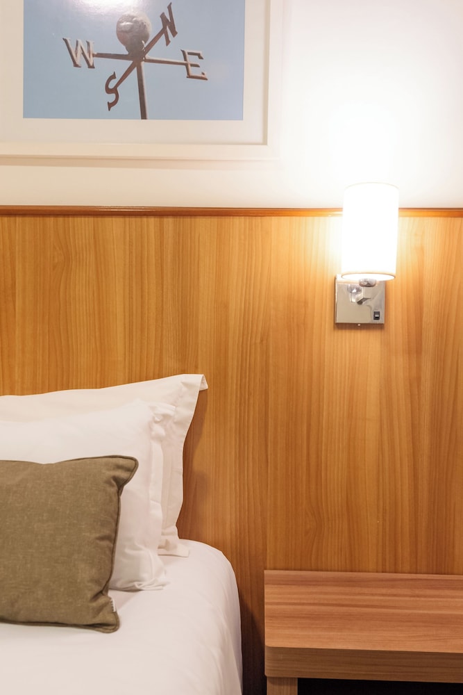 Deluxe Double Connecting Room photo 2