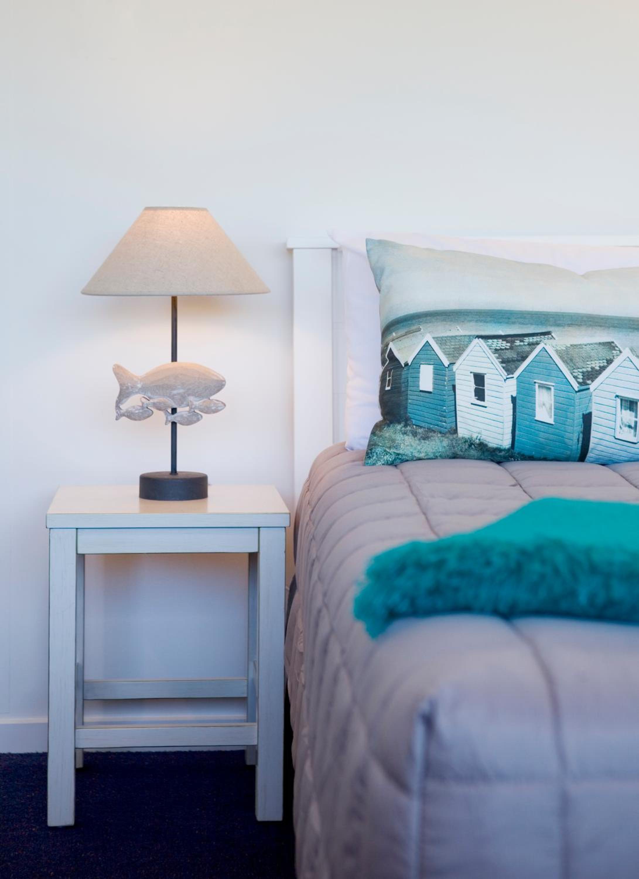 One-Bedroom Family Suite photo 2