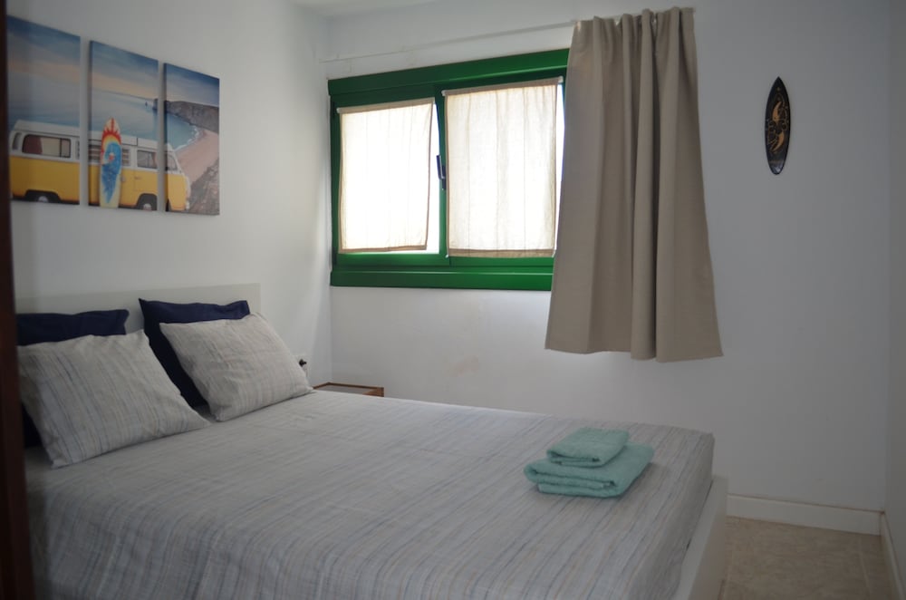 Double Room Single Use, Shared Bathroom photo 2