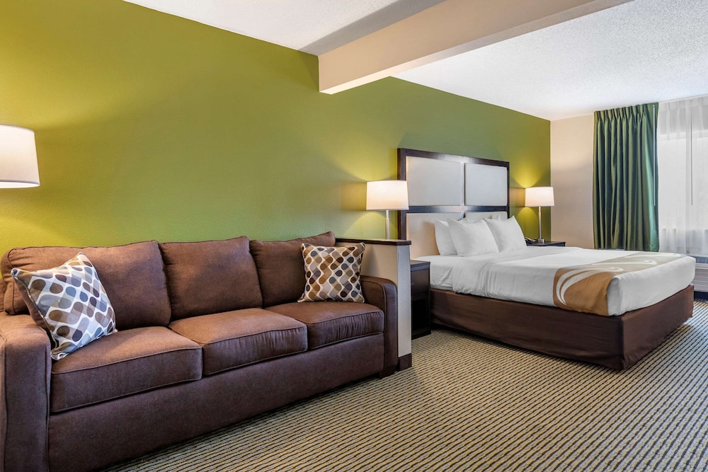 Suite King Non Smoking 2 person - Photo 1