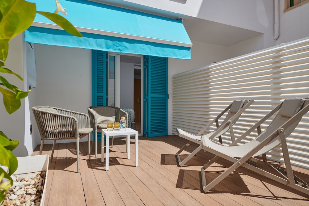 Superior Double Room, Terrace, photo 6