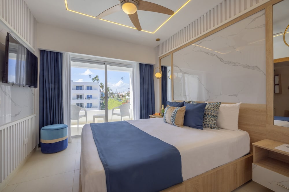 Chambre Double Standard, vue piscine