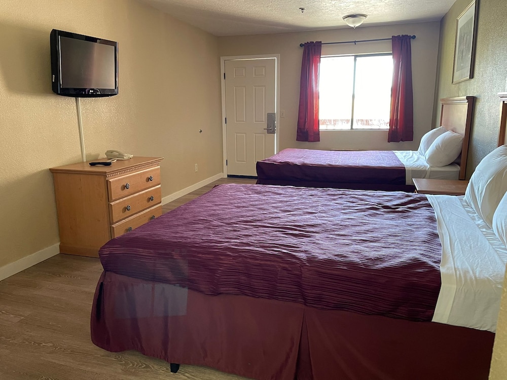 Standard Room, 2 Queen Beds, Refrigerator & Microwave photo 1