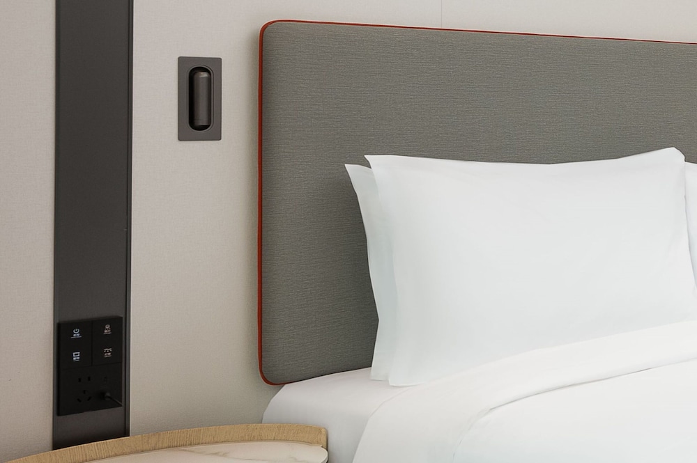 Room, 1 King Bed, Accessible