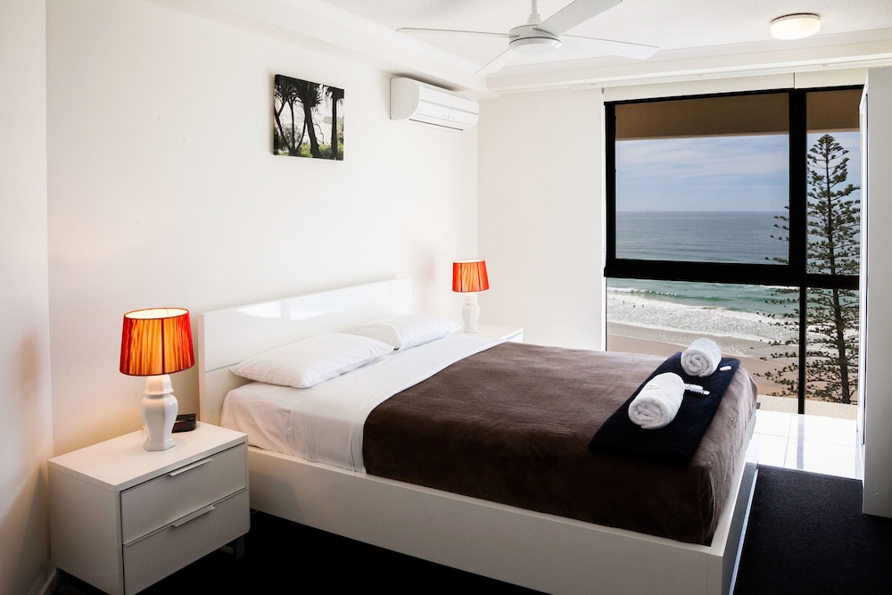 1 Bedroom Apartment Ocean View