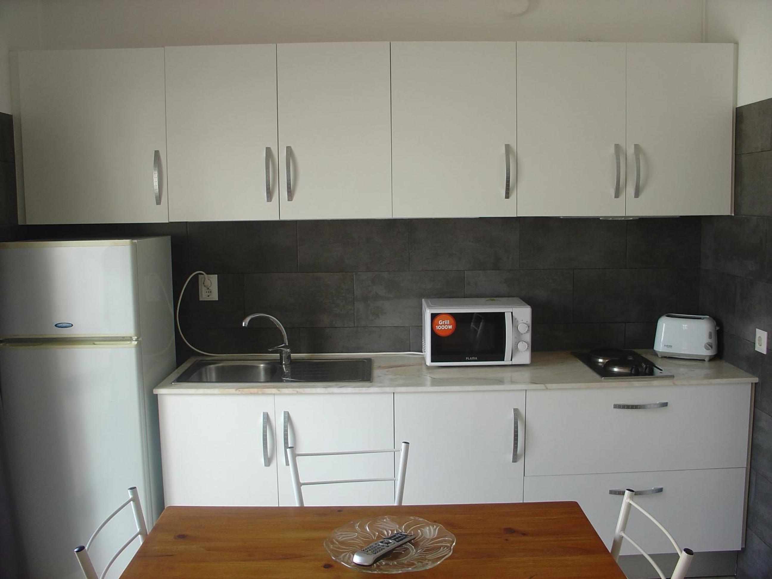 Studio Apartment photo 1