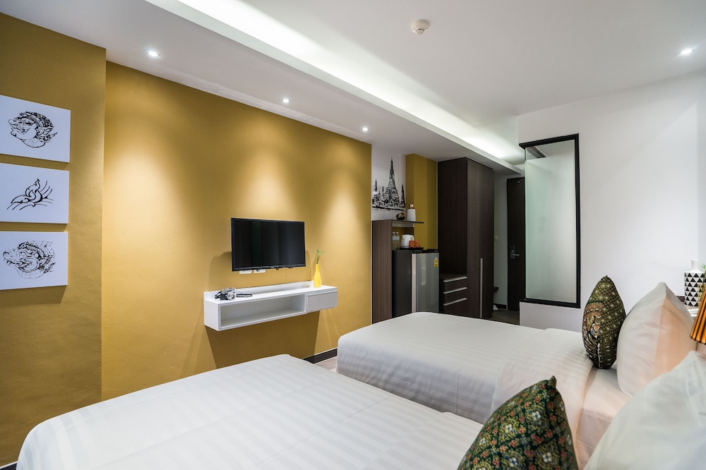 Deluxe Twin Room photo 2