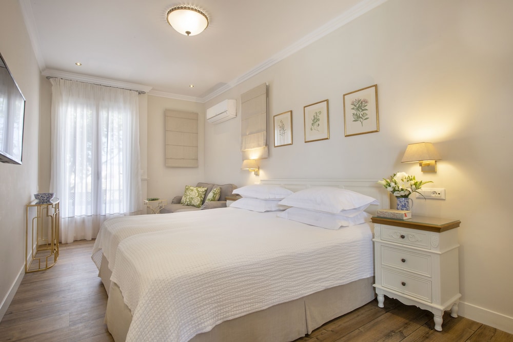 Standard Room - Photo 4