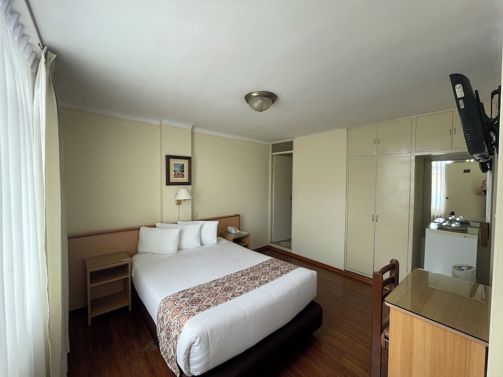 Basic Double Room