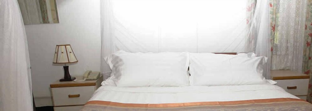 Double Room - Photo 2