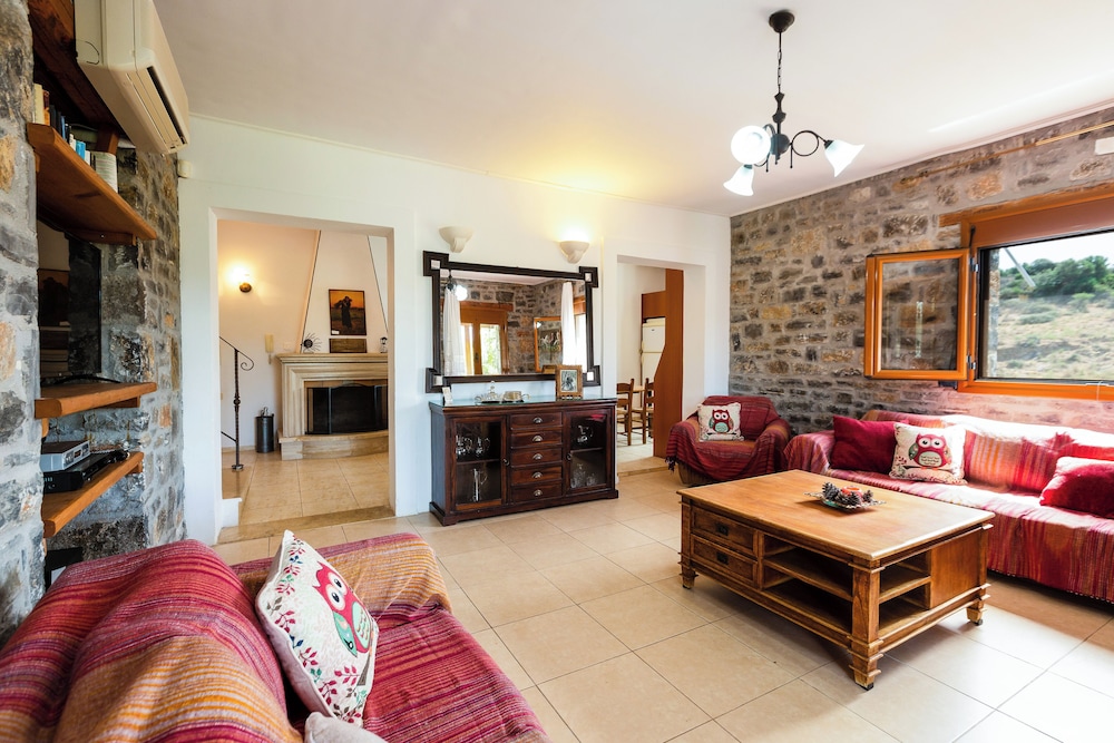 Comfort Villa, Garden View