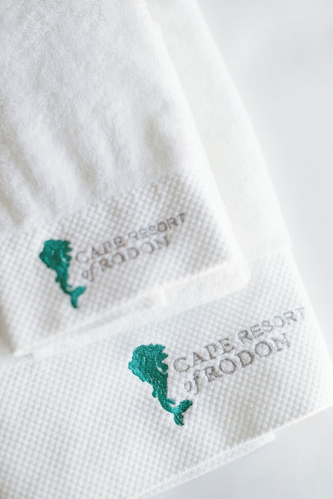 Luxury Suite, Sea View, Poolside