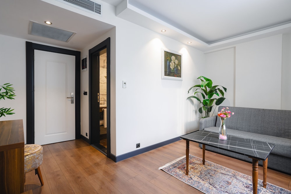Superior Suite