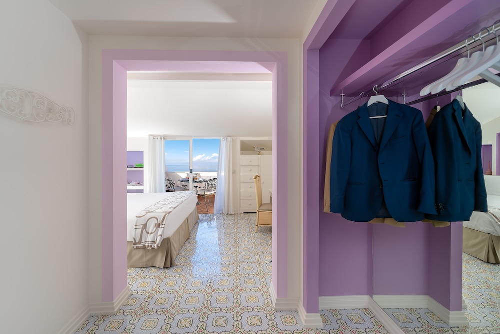 Classic Double Room, Balcony, Sea View - Photo 3