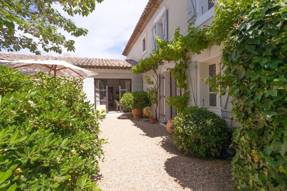House photo 2