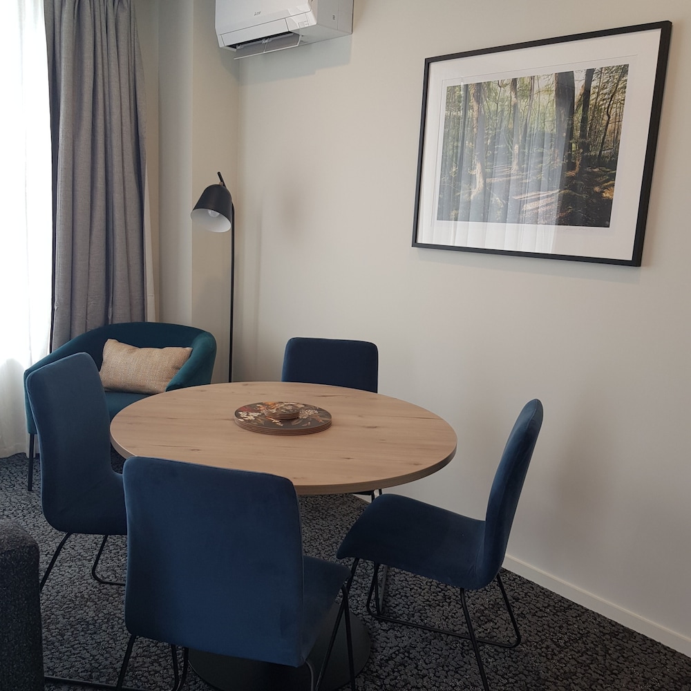One Bedroom Apartment