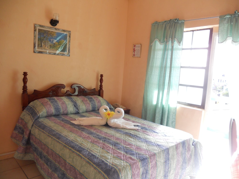 206 photo 1