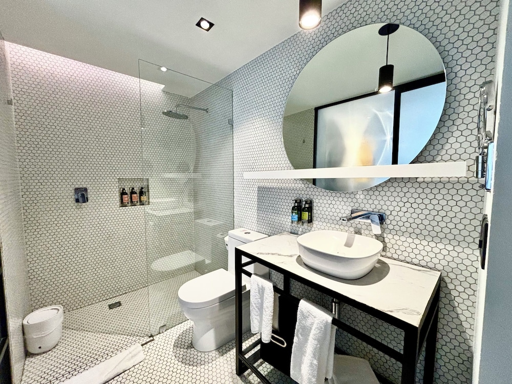 Classic Apartment, 1 Bedroom - Photo 8