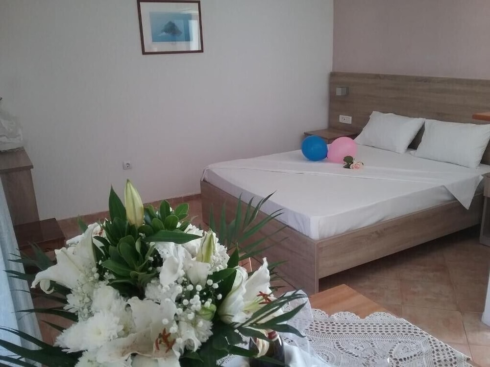 Basic Double or Twin Room, 1 Bedroom, Non Smoking