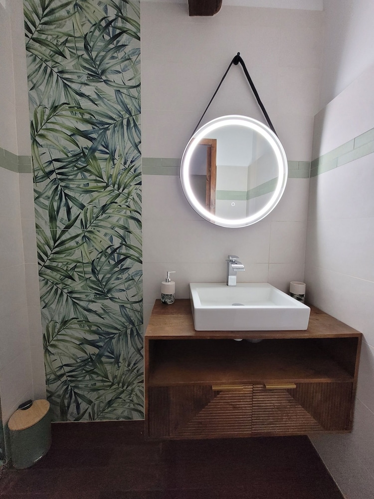 Comfort Triple Room, Ensuite (La Zénitude) photo 2