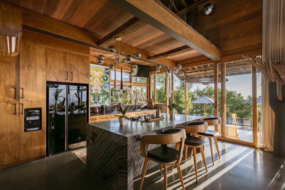 Luxury Villa, 2 Bedrooms, Patio, Ocean View photo 2
